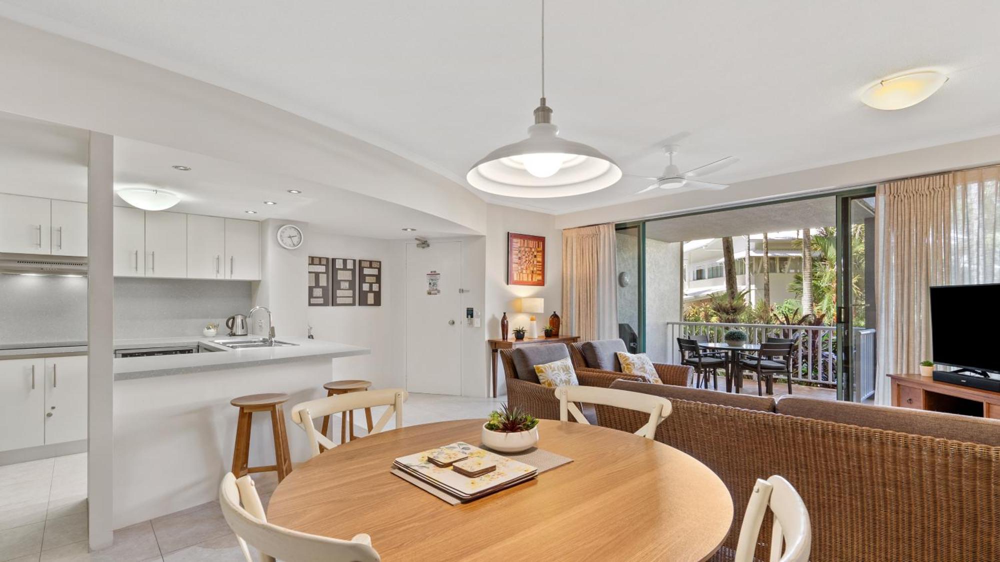 Coral Sands Beachfront Resort Триніті-Біч Екстер'єр фото