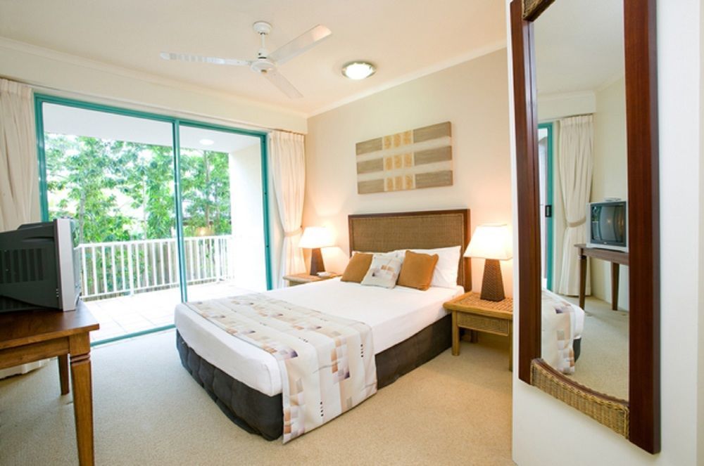Coral Sands Beachfront Resort Триніті-Біч Екстер'єр фото